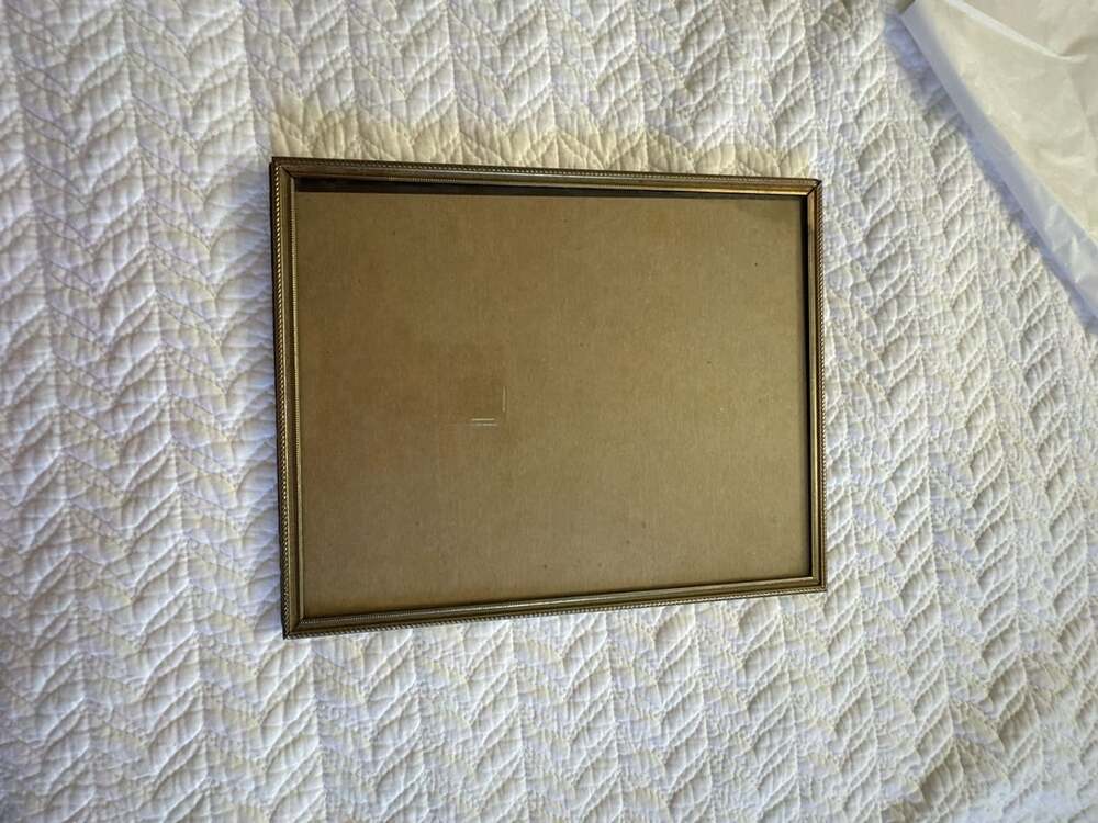 Vintage Ornate Gold Tone Metal Picture Frame